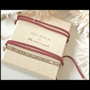 Jen Atkin x Chloe + Isabel headwrap and necklace